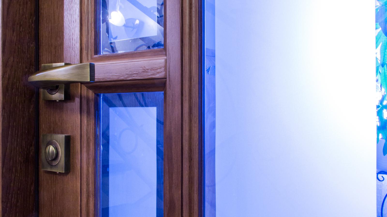 Французские двери из массива дуба